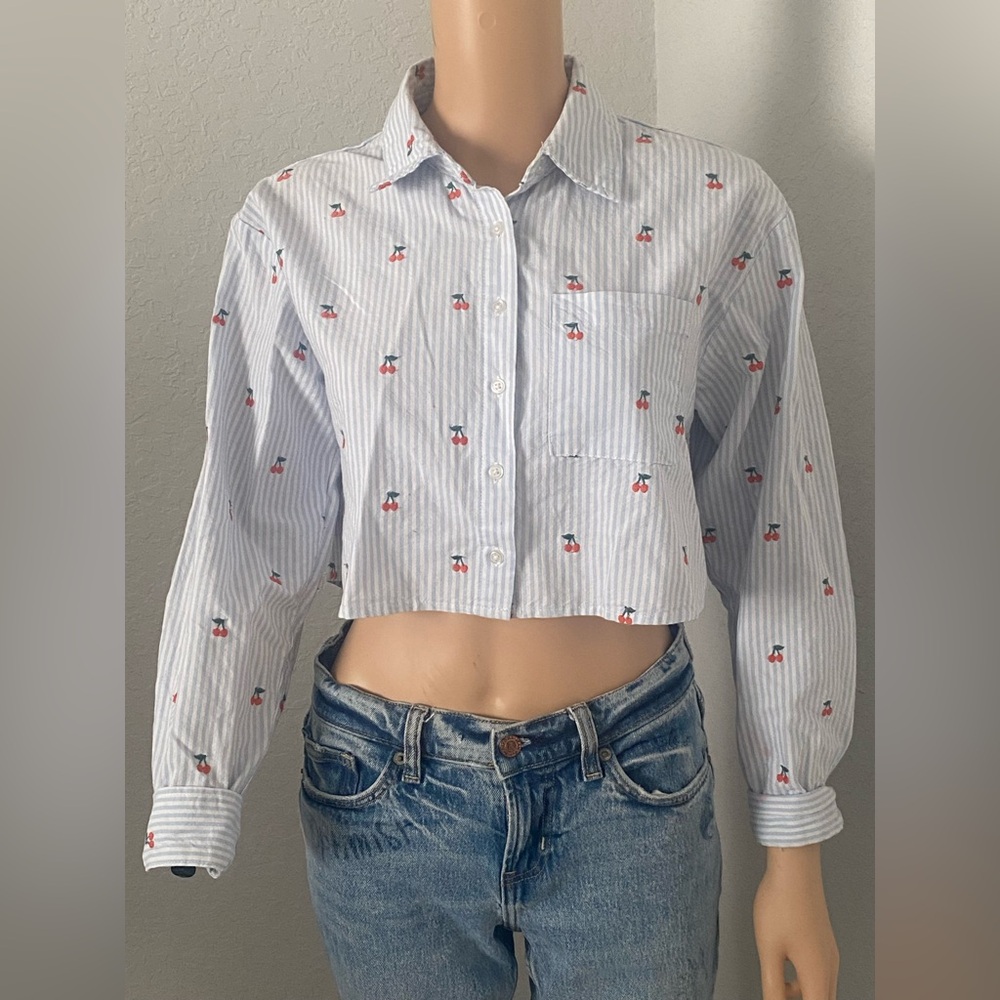 ARIZONA Womens Long Sleeve Regular Fit Button Up Cropped Top Juniors size XSmall